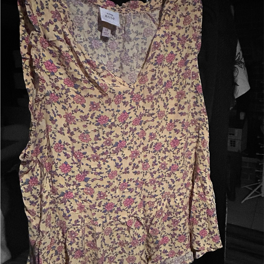 Knox Rose Yellow Floral V-Neck Sleeveless Camisole